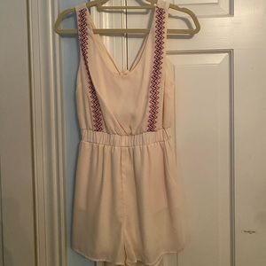 Vestique Ivory Coast Romper